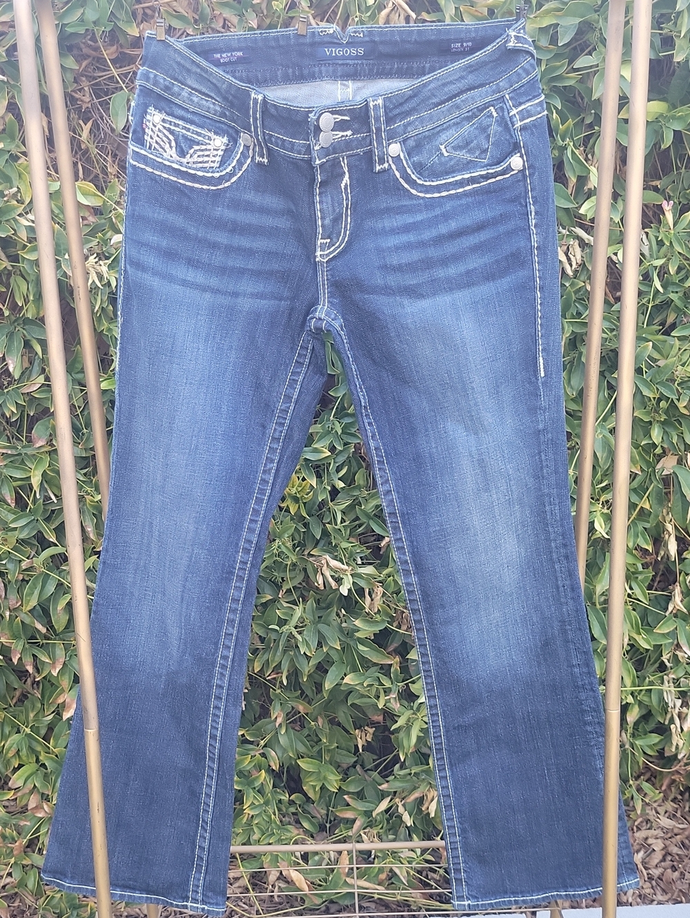 Vigoss The New York Boot Cut White Stich Embelished jeans Rodeo Wear Sz 9/10